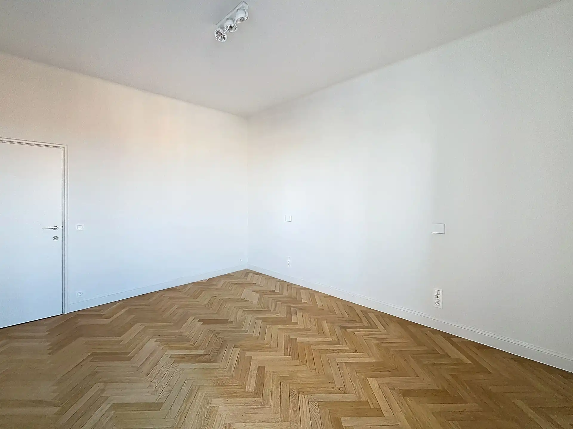 Prachtig 4-slaapkamerappartement + bureau + garagebox  foto 20