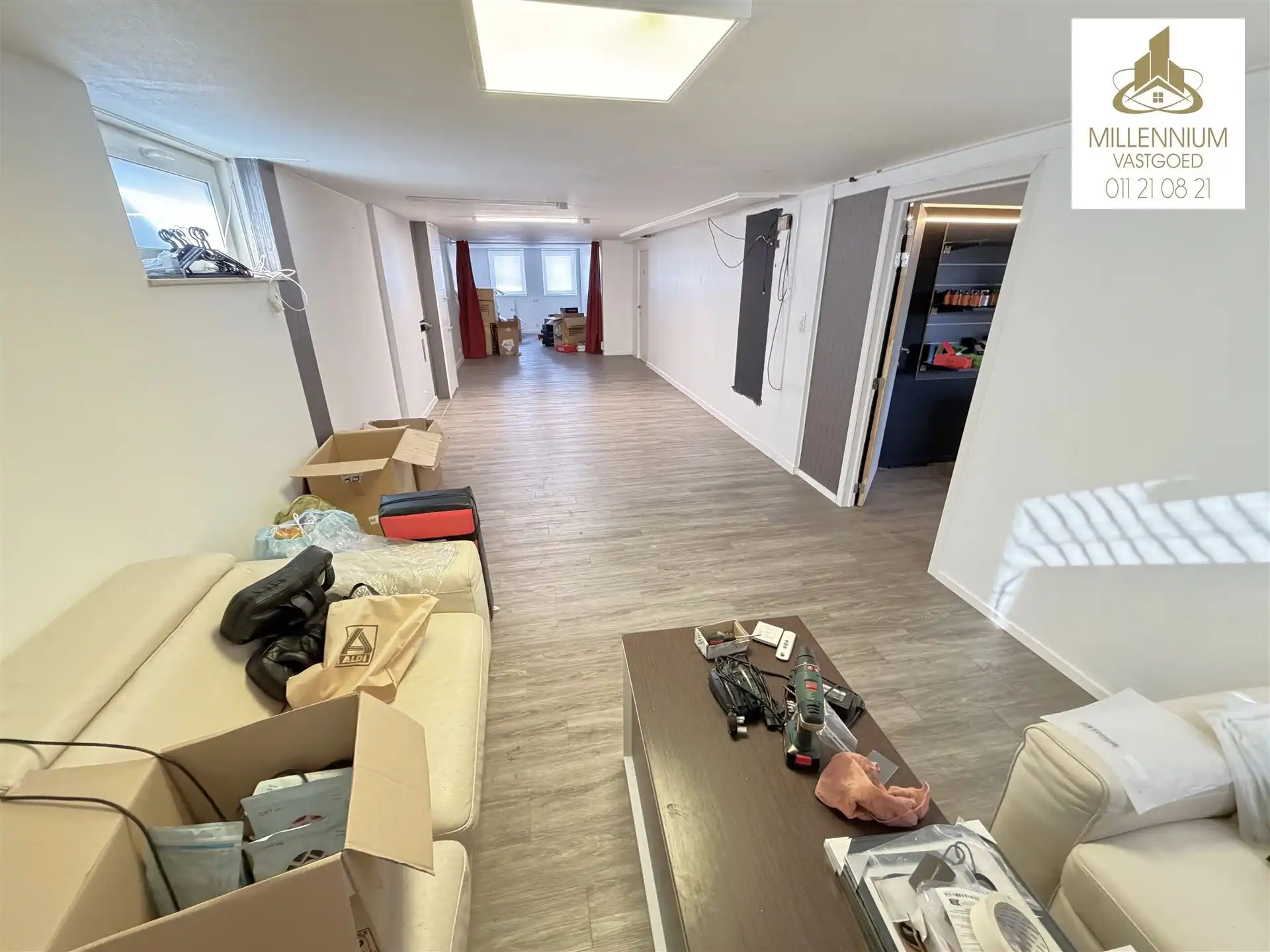 Commercieel gebouw foto 24