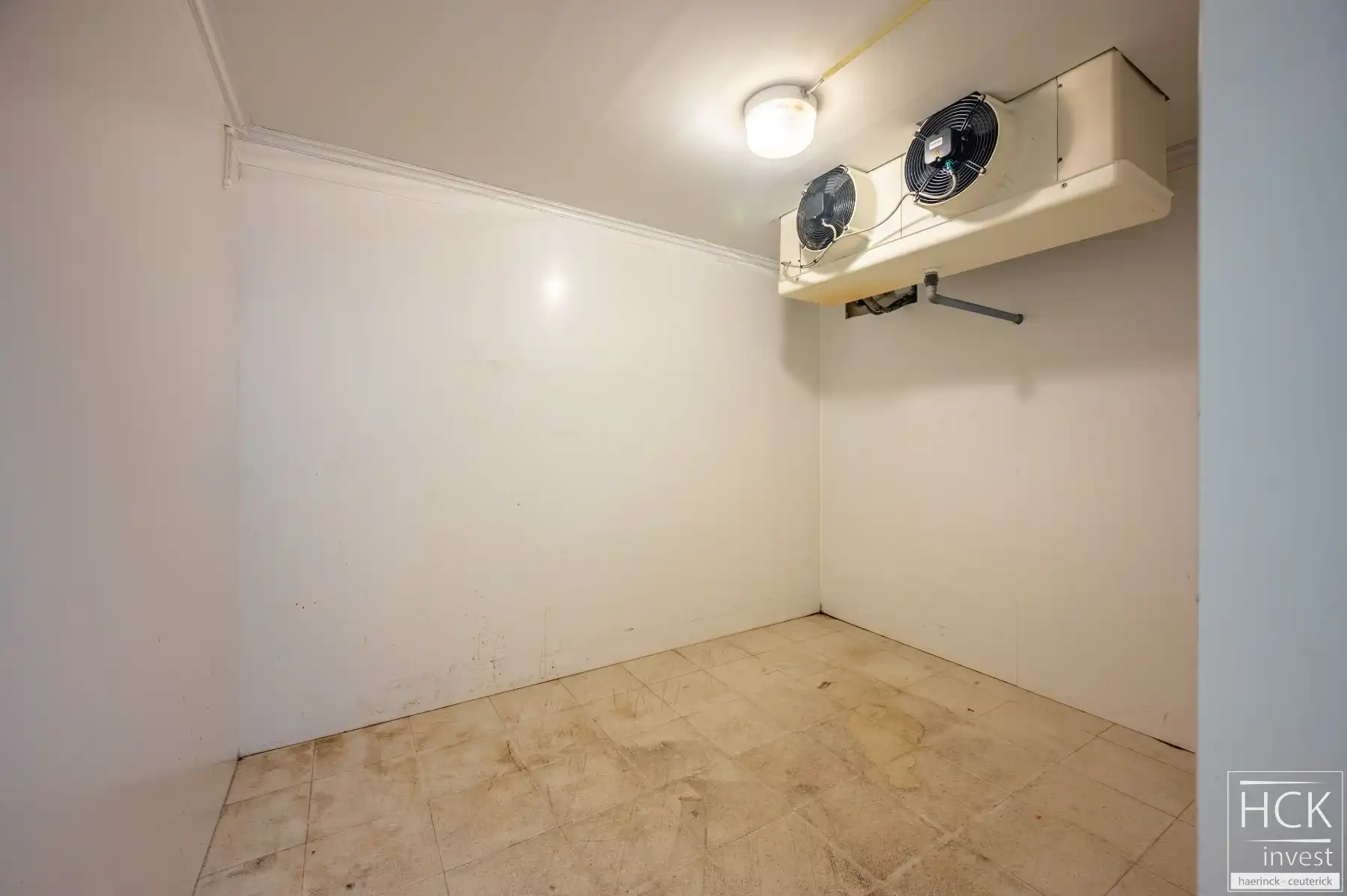 DEINZE - Ultra ruime woning met talrijke mogelijkheden, langsheen de Leie. foto 11