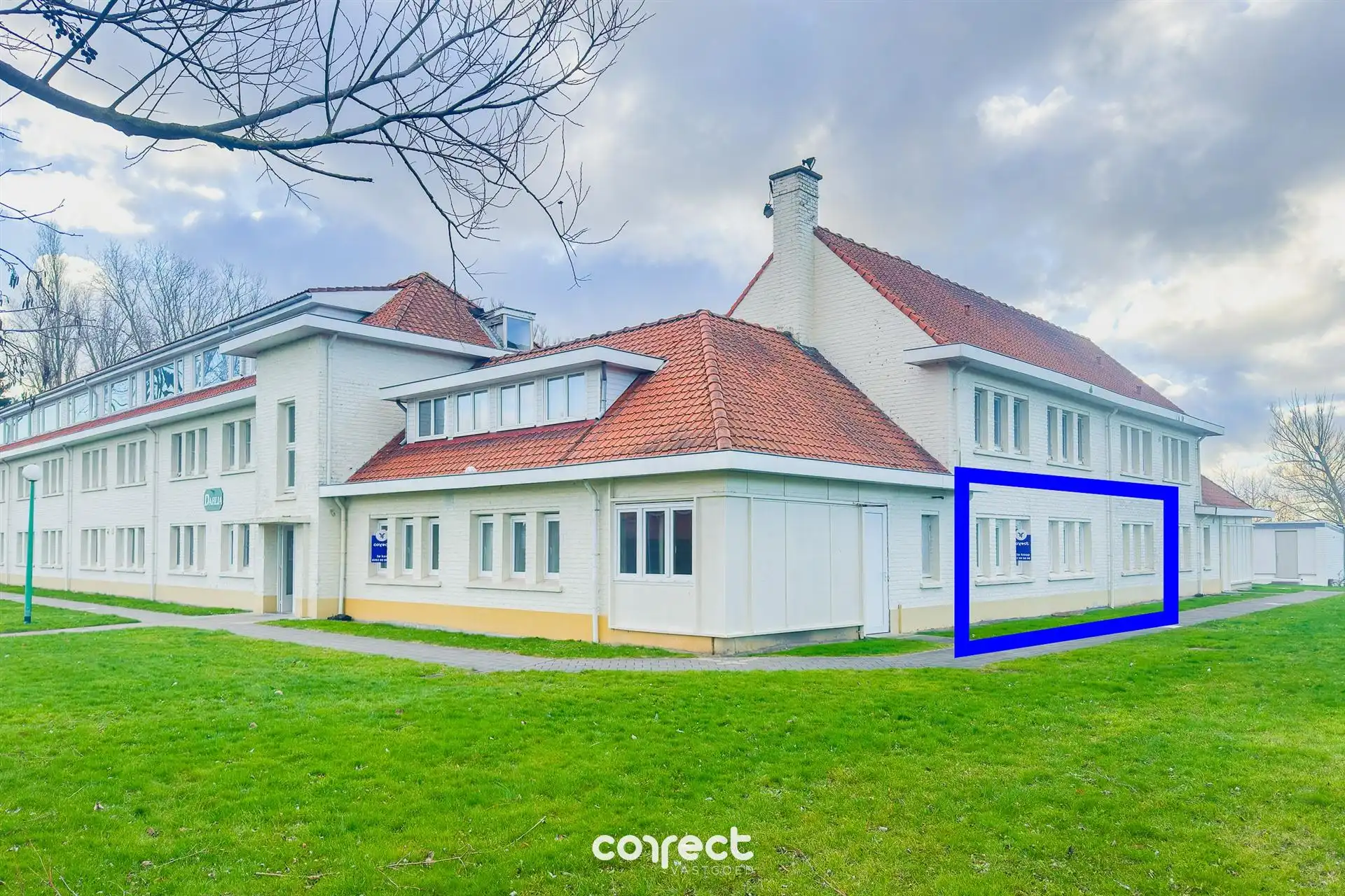 Hoofdfoto van de publicatie: Gelijkvloers 2 slaapkamerappartement.