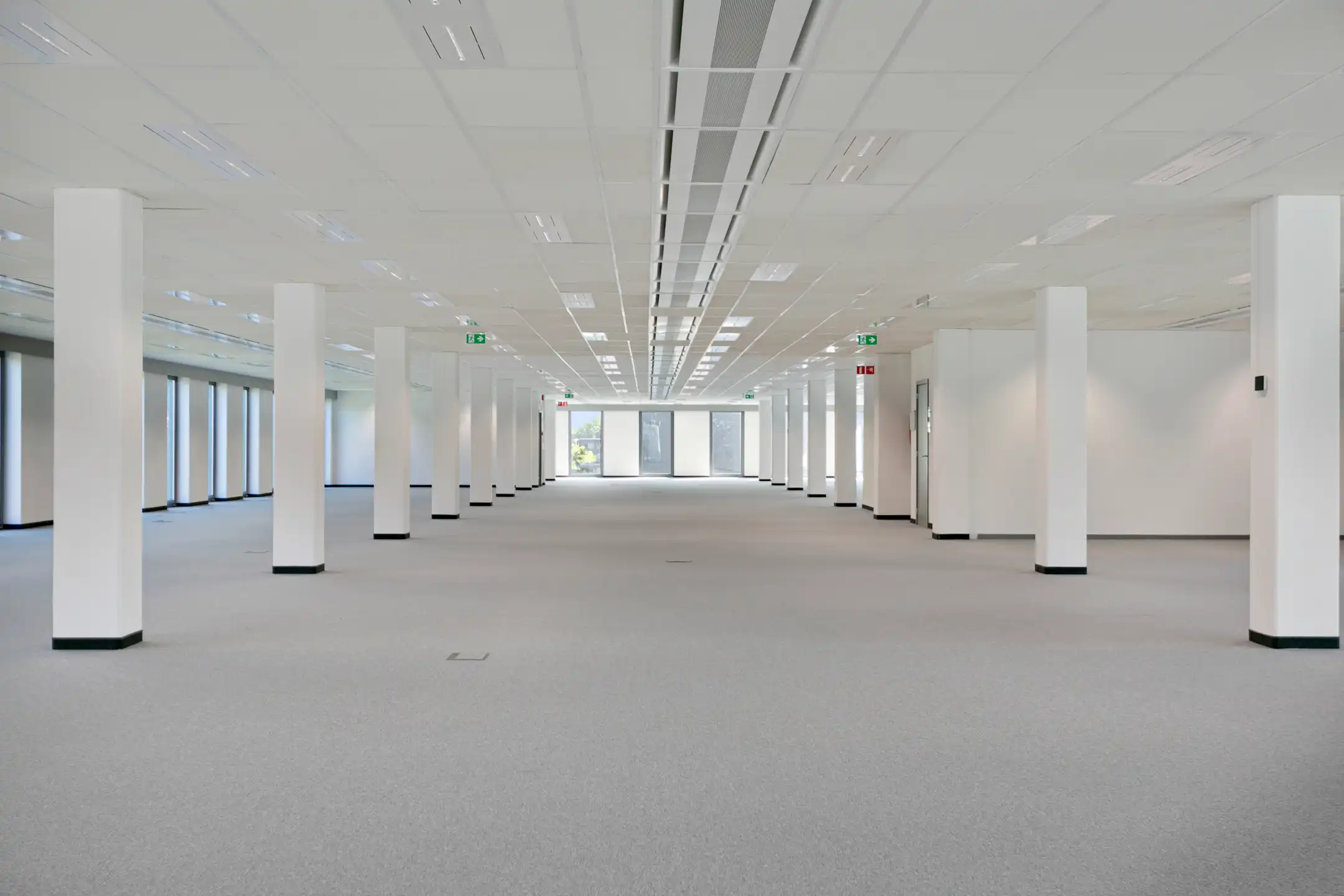 THE ULTIMATE : Moderne kantoorruimte van 734 m²  Berchem foto 14