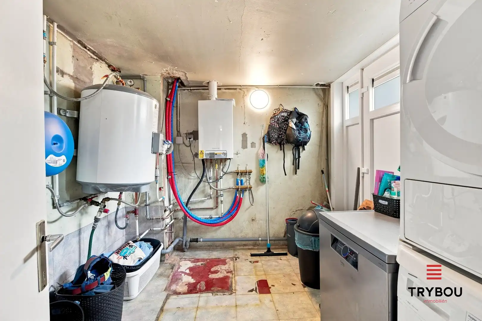 Uitstekende gelegen woning met loods en tuin!  foto 20