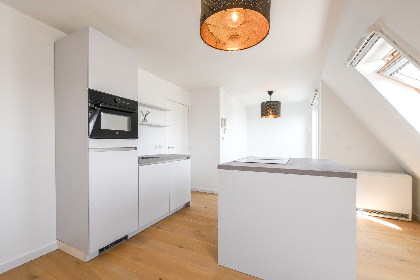 Gerenoveerd duplex appartement in Vosseslag - De Haan foto {{pictureIndex}}
