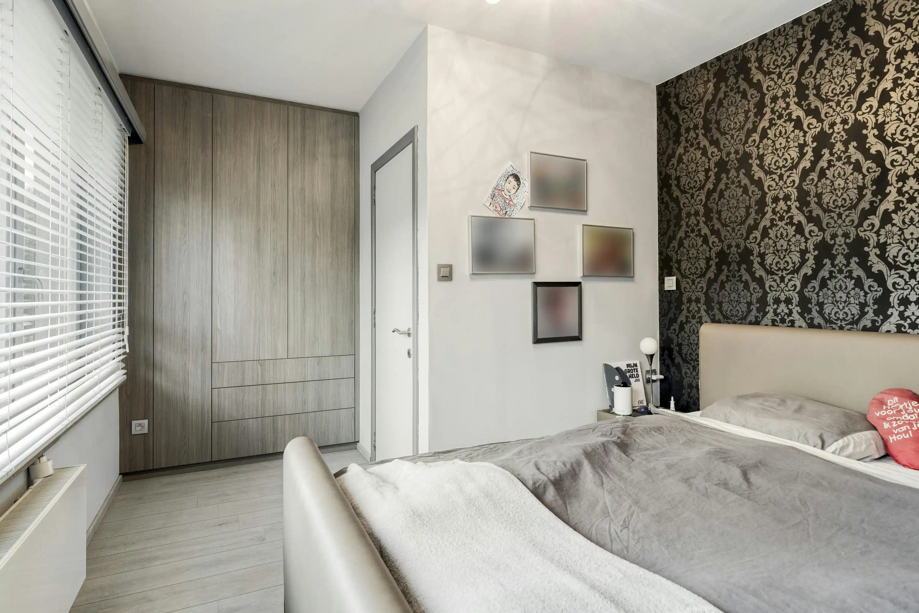 Lichtrijk halfopen huis met tuin en 5 slaapkamers te Schoten foto 16