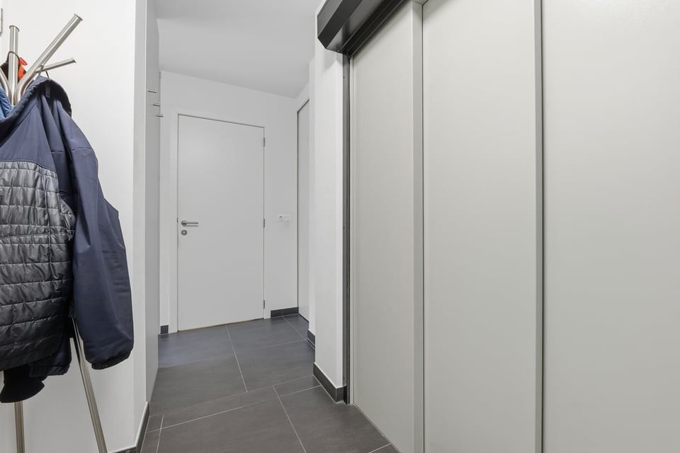 PENTHOUSE MET UNIEK DAKTERRAS, SAUNA EN STAANPLAATS IN HARTJE SINT-TRUIDEN foto 11