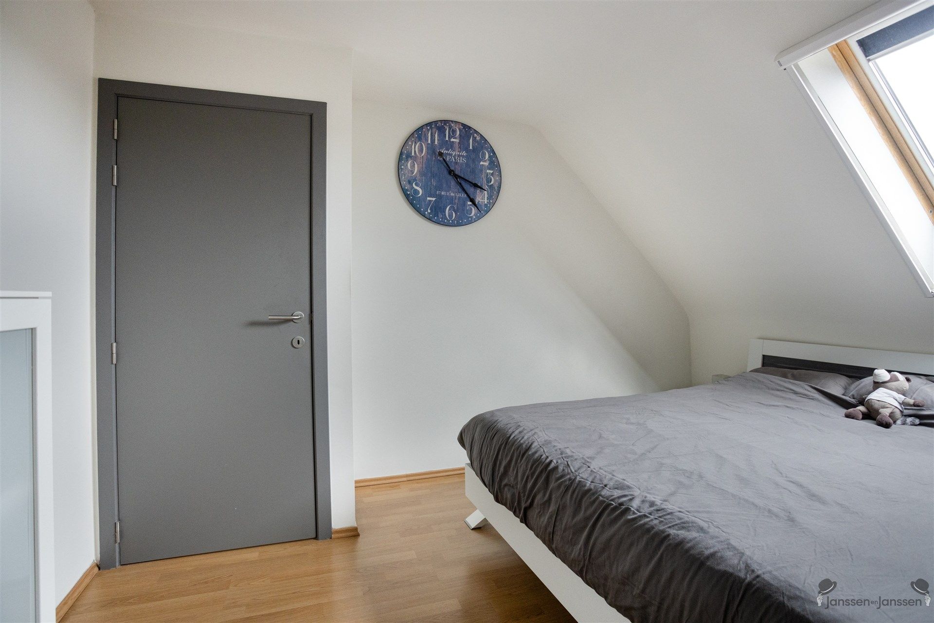 Instapklaar duplex appartement met 3 slaapkamers te Heppen (Leopoldsburg) foto 5