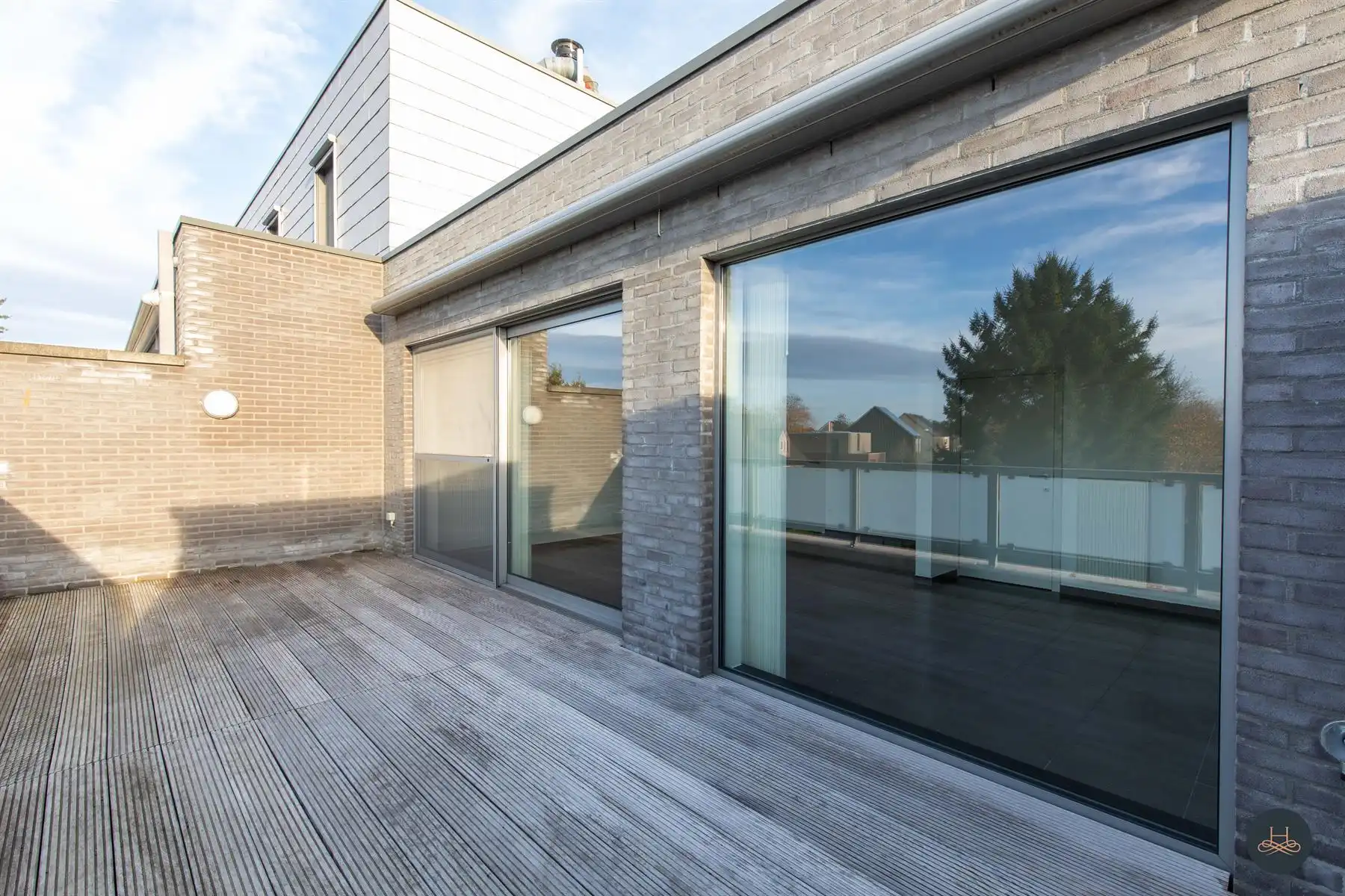 Lichtrijk appartement met groot terras  foto 10