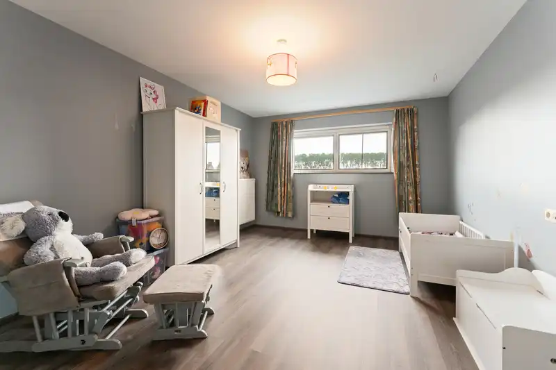 Instapklare halfopen bebouwing met zonnige tuin in Bentille foto 12
