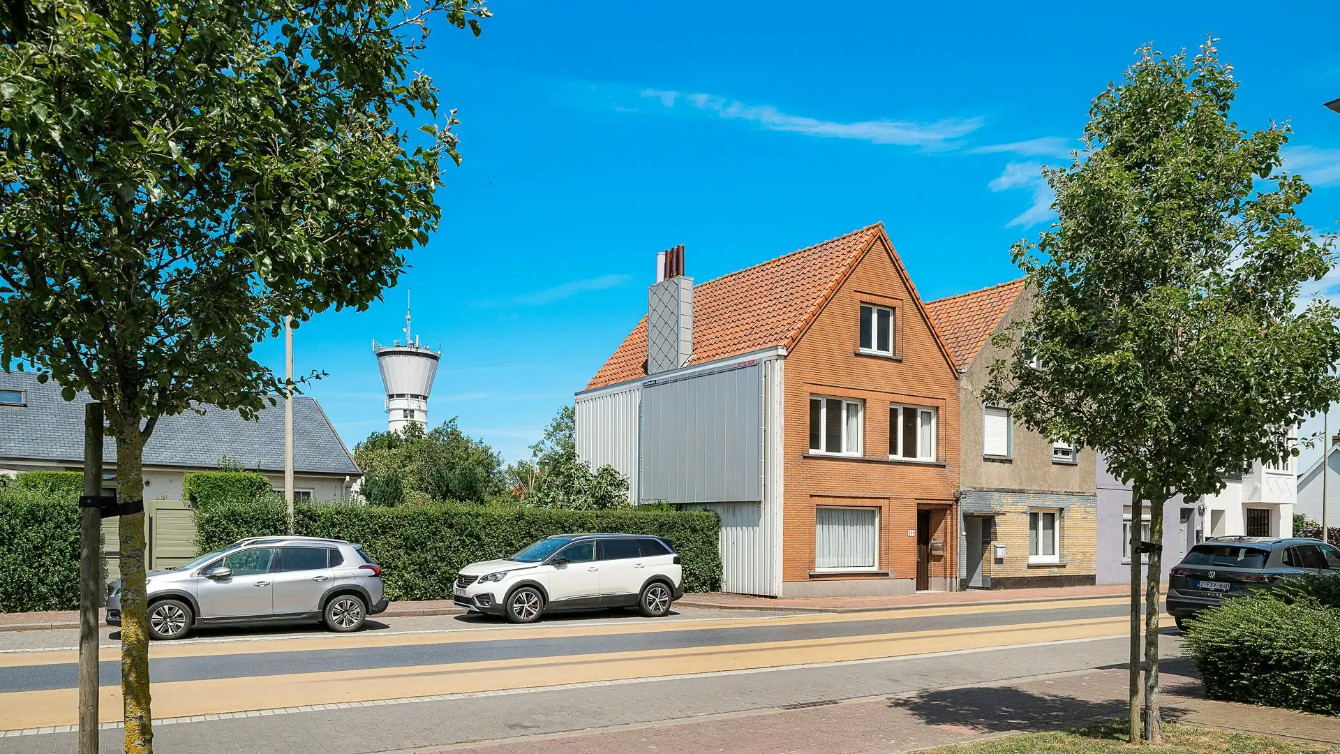 Huis met zonnige tuin en garage te koop nabij centrum Knokke foto 2