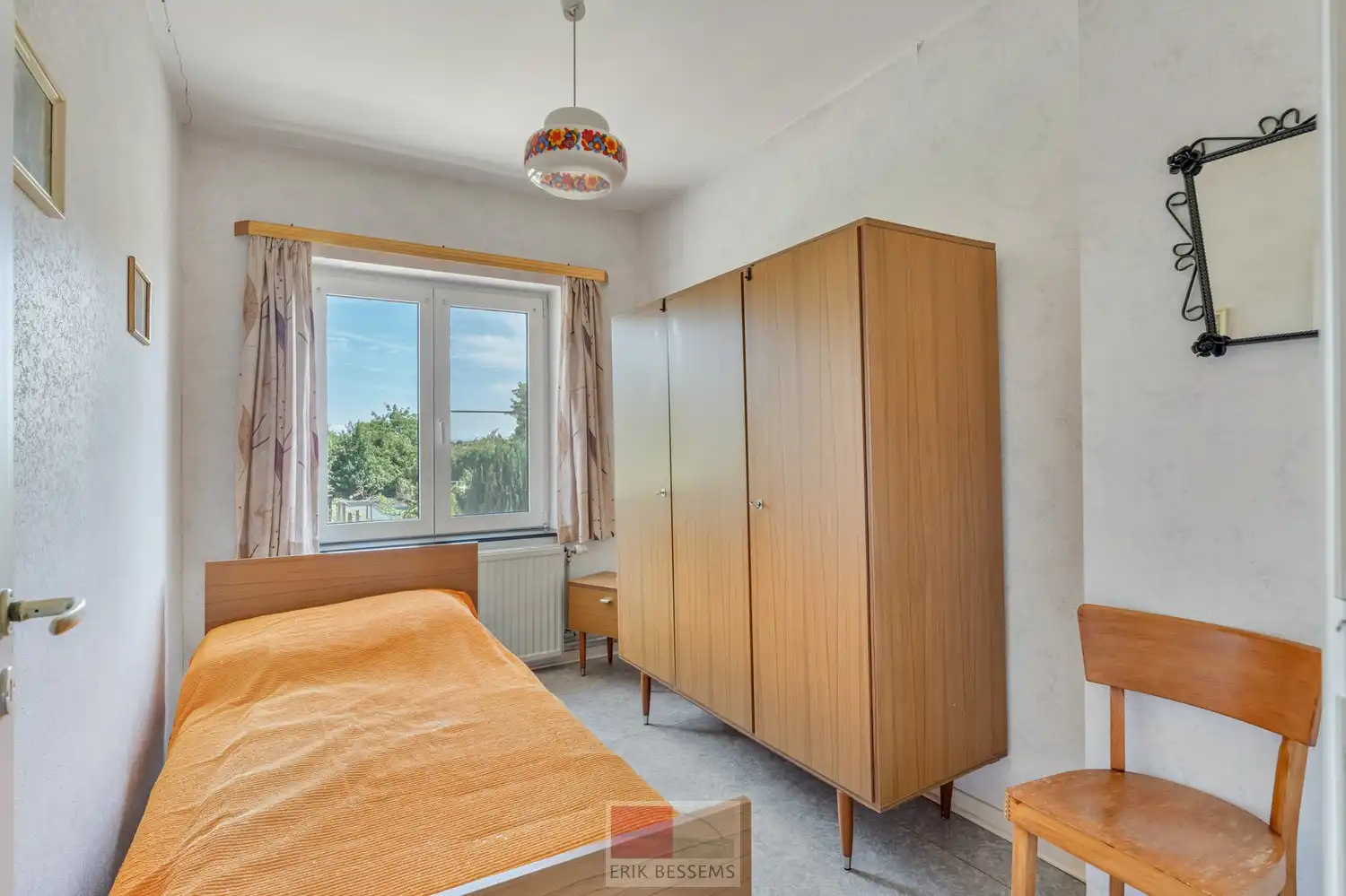 Leuke te renoveren woning met een bewoonbare oppervlakte van ca. 172 m², gelegen op een perceel van 485 m². foto 26
