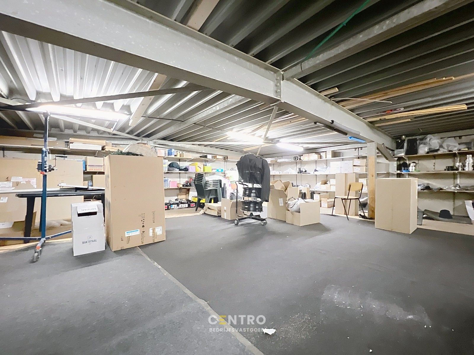 Topligging! Handelspand met magazijn langs de Westlaan in Roeselare. foto 22