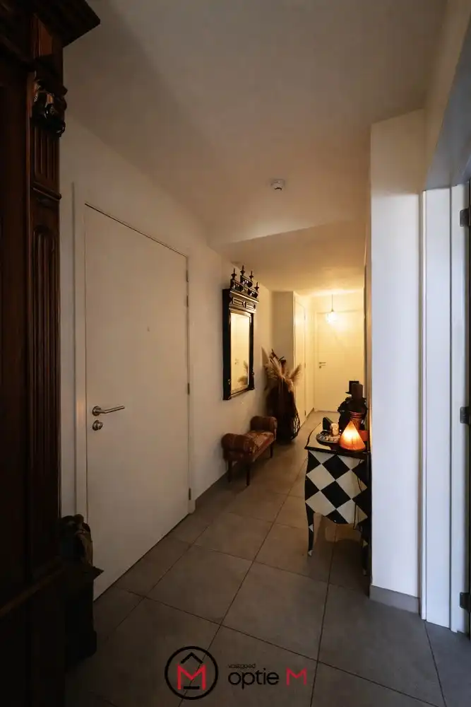 Ruim en modern appartement met 2 slaapkamers en parking in Lummen foto 5