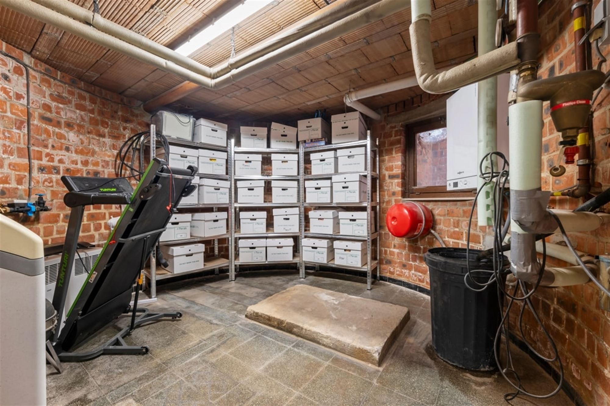 UNIEKE DESIGNWONING MET MODERNE AFWERKING EN STIJVOLLE ARCHITECTUUR foto 59