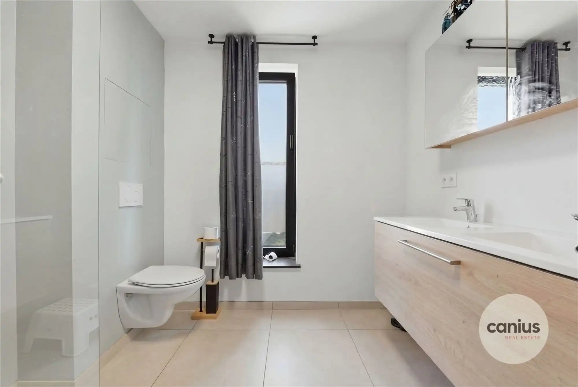 RECENTE WONING MET 3 SLKS NABIJ HET STADSCENTRUM foto 14