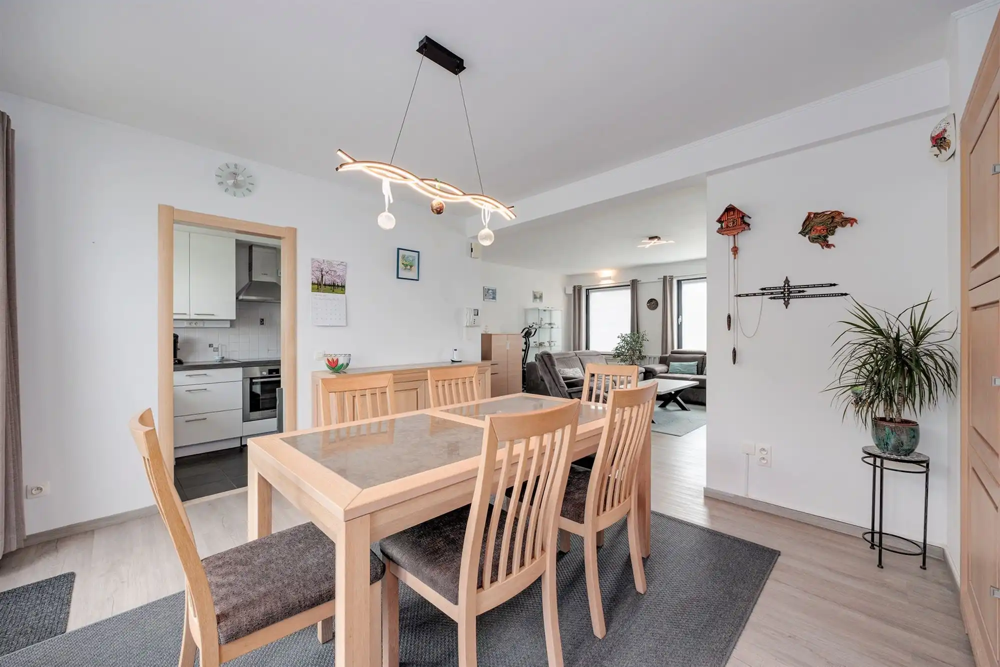 Prachtig huis met 3 slpk en een bureau te Ekeren foto 12