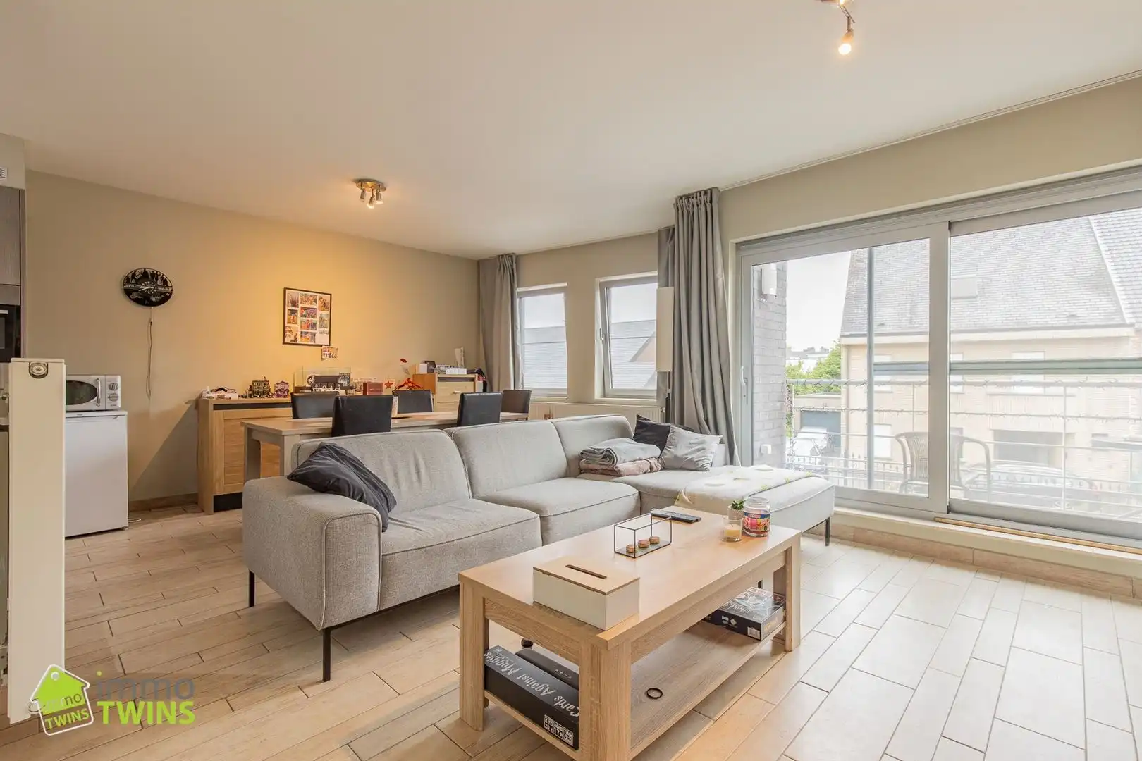 Modern en rustig gelegen appartement te Lebbeke  foto 2