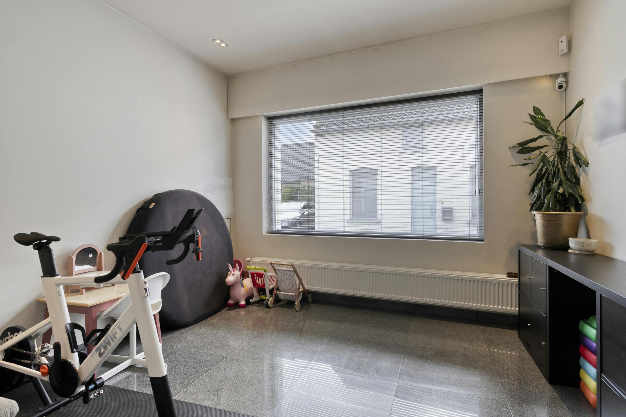 Volledig instapklaar huis met 3 kamers te koop in Desselgem foto 6