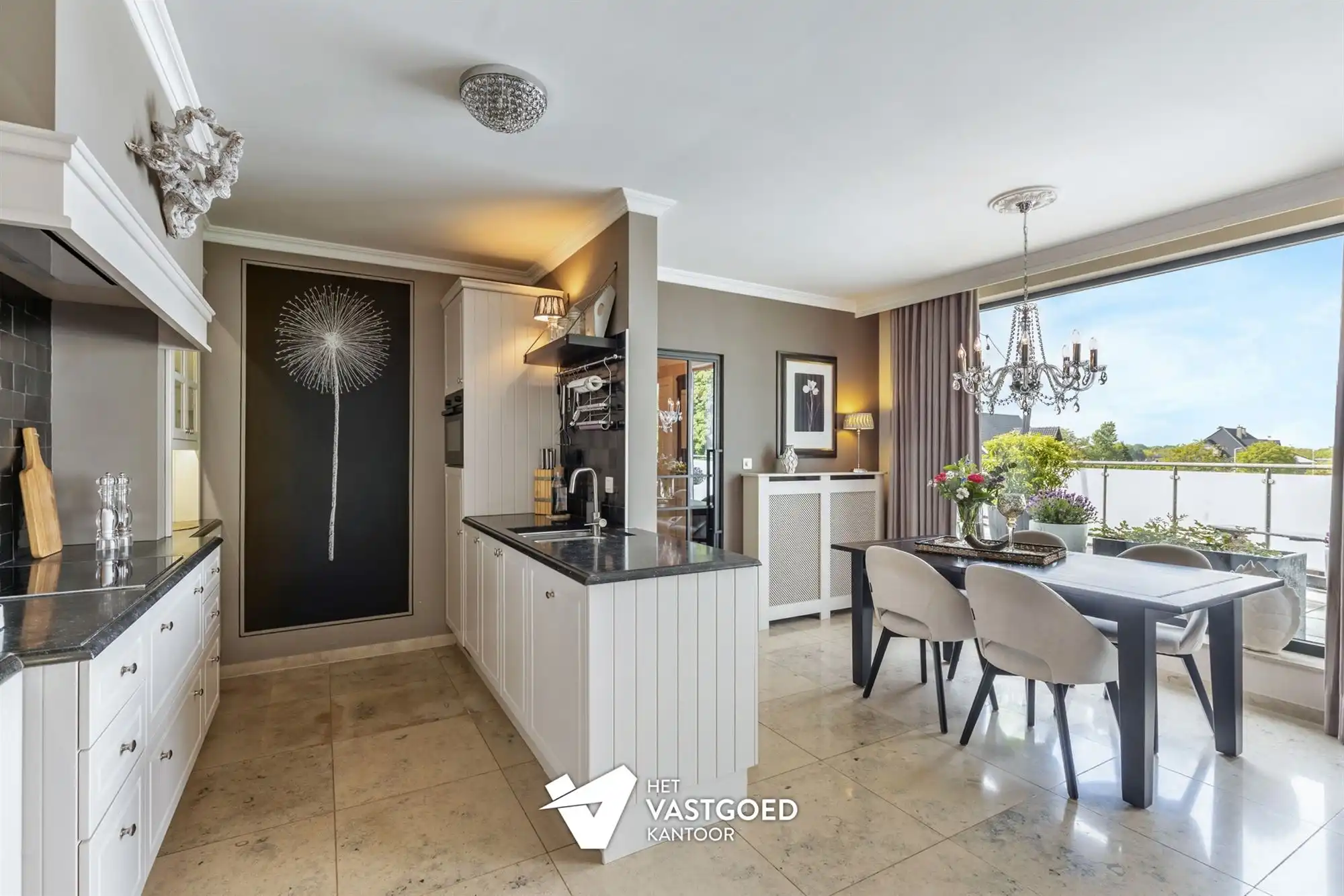 VRIJSTAANDE PENTHOUSE MET 3 SLPKS EN ZEER RUIM TERRAS! foto 14