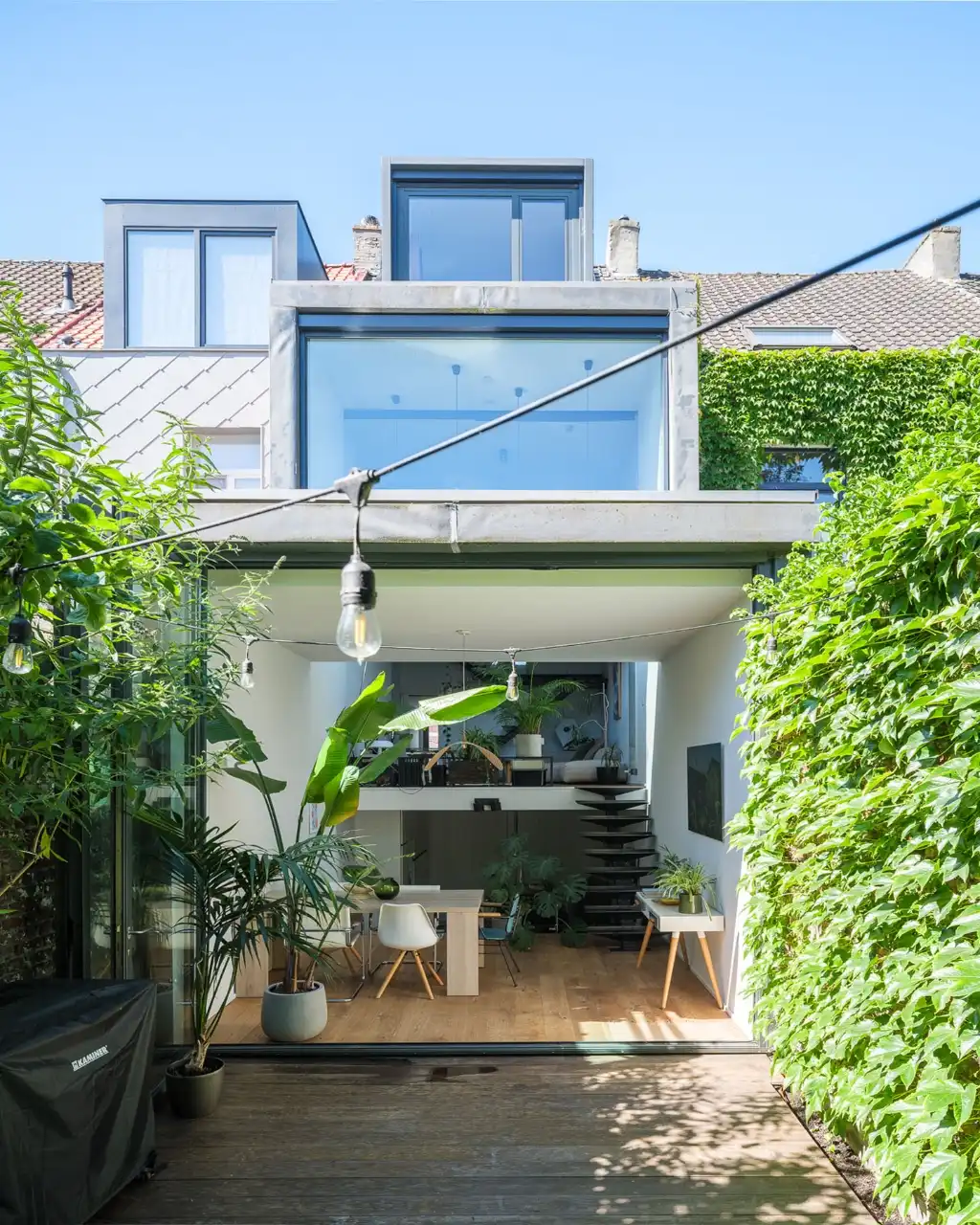 Opportuniteit - omgeving Visserij. Instapklare en unieke burgerwoning met split-levels, &nbsp;3slpk’s + bureauruimte en aangename stadstuin op een zeer gegeerde locatie te Gent. foto 8