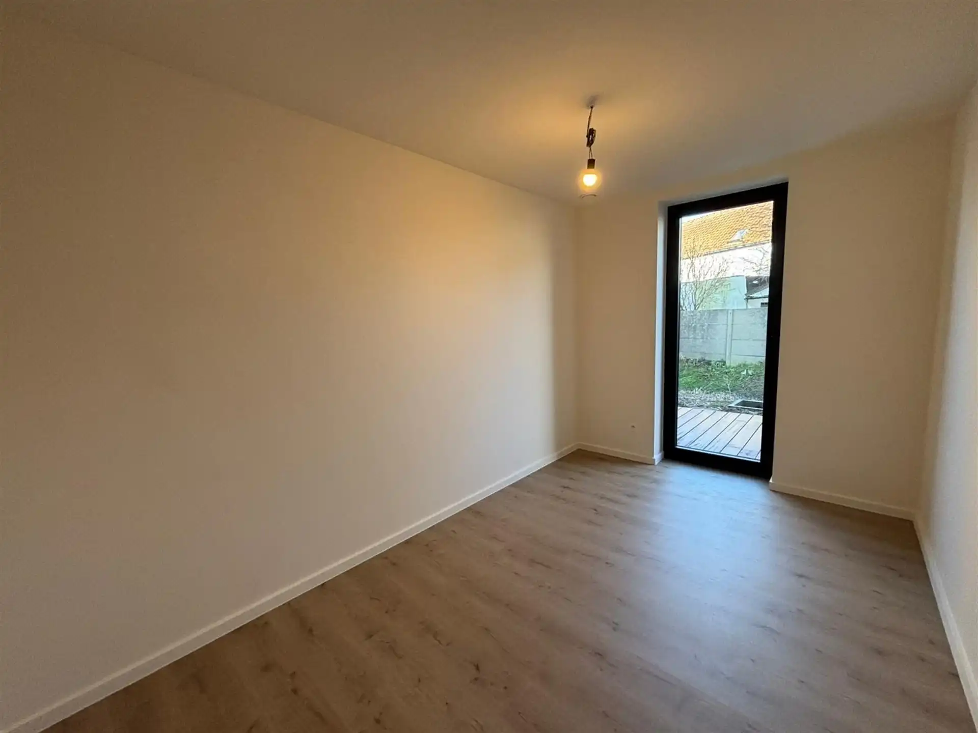 Modern gelijkvloers appartement met private tuin en ruime terrassen in Asse! foto 20