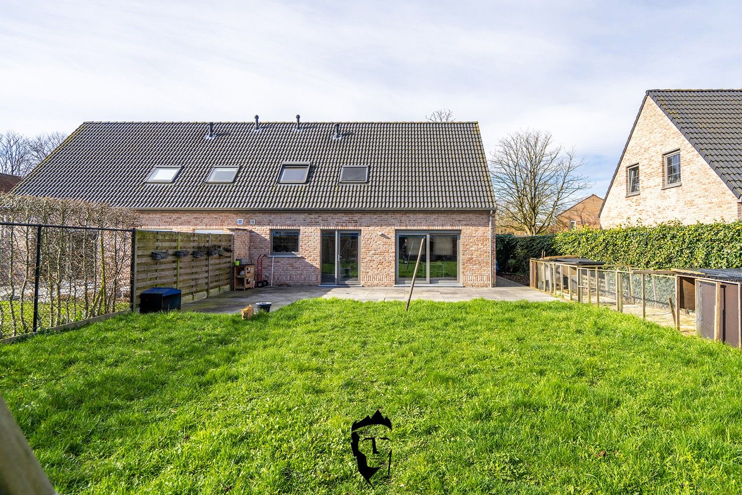 HUISELIJK IN DE WIJK foto 25