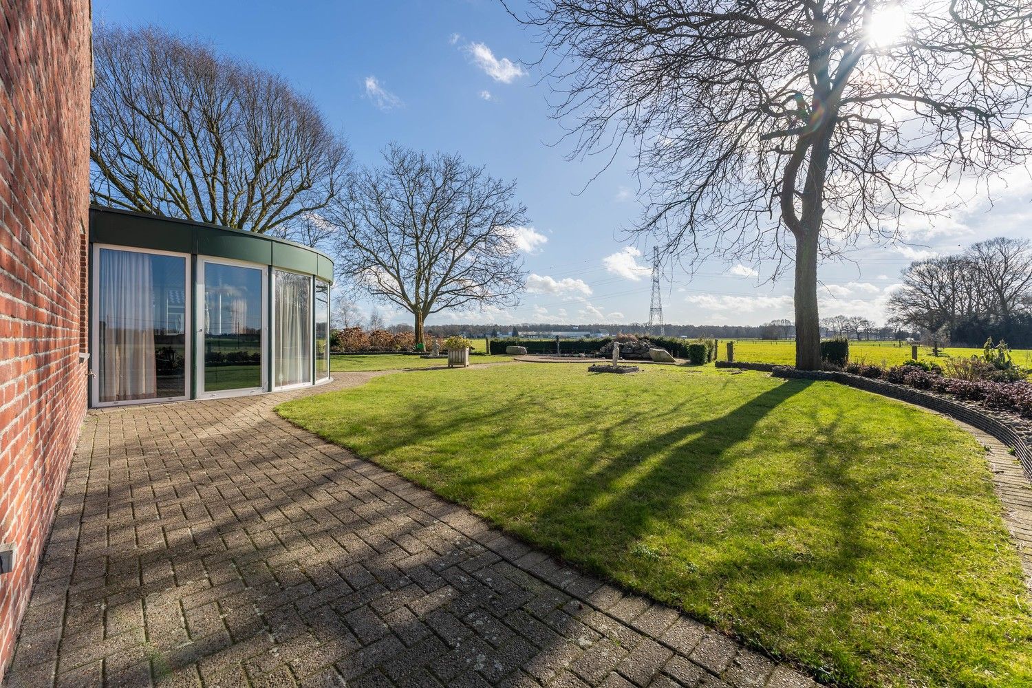 Prachtige hoeve op een ruim perceel van maar liefst 5ha 12a 12ca foto 7