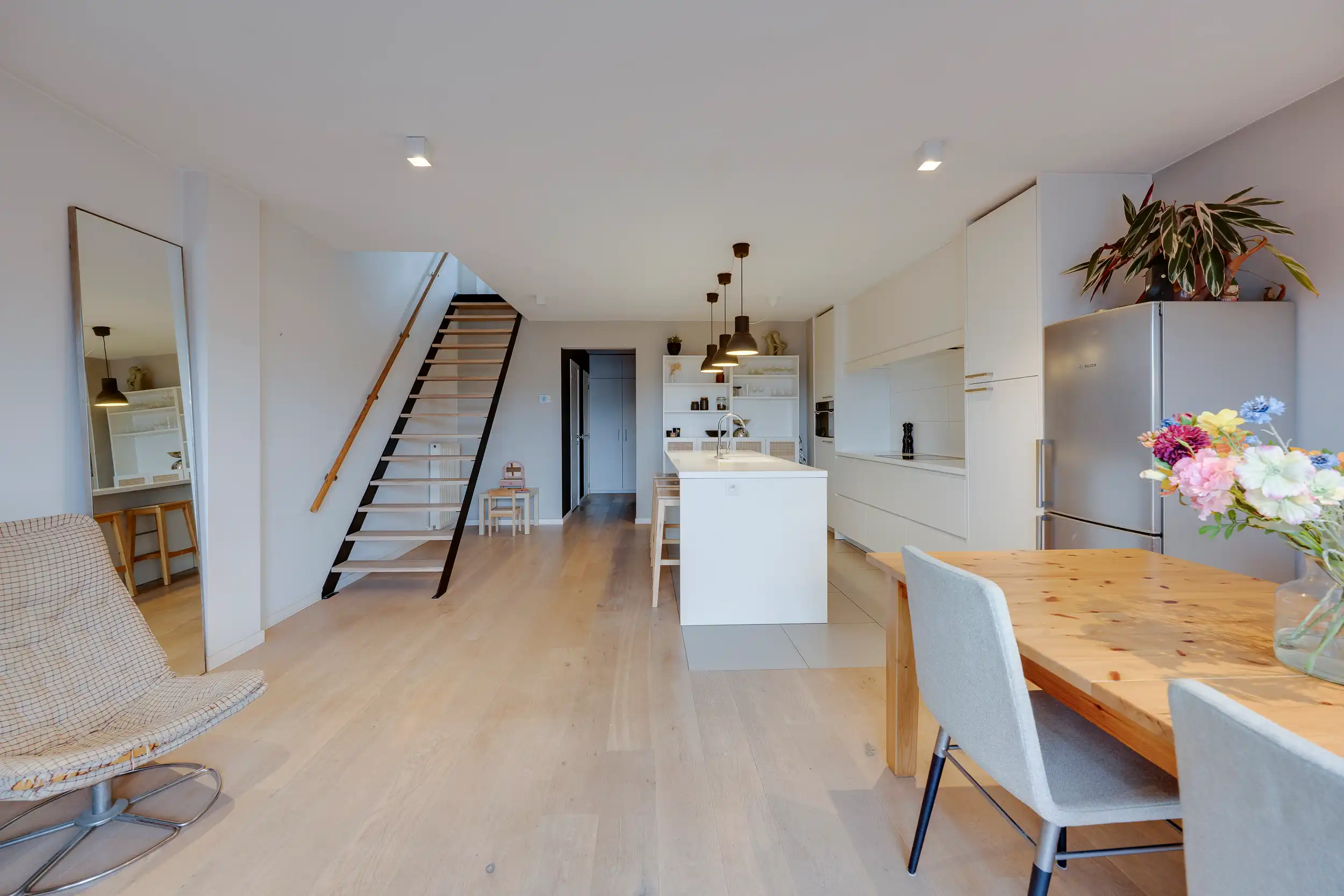 Instapklare, lichtrijke duplex in het centrum van Edegem foto 3