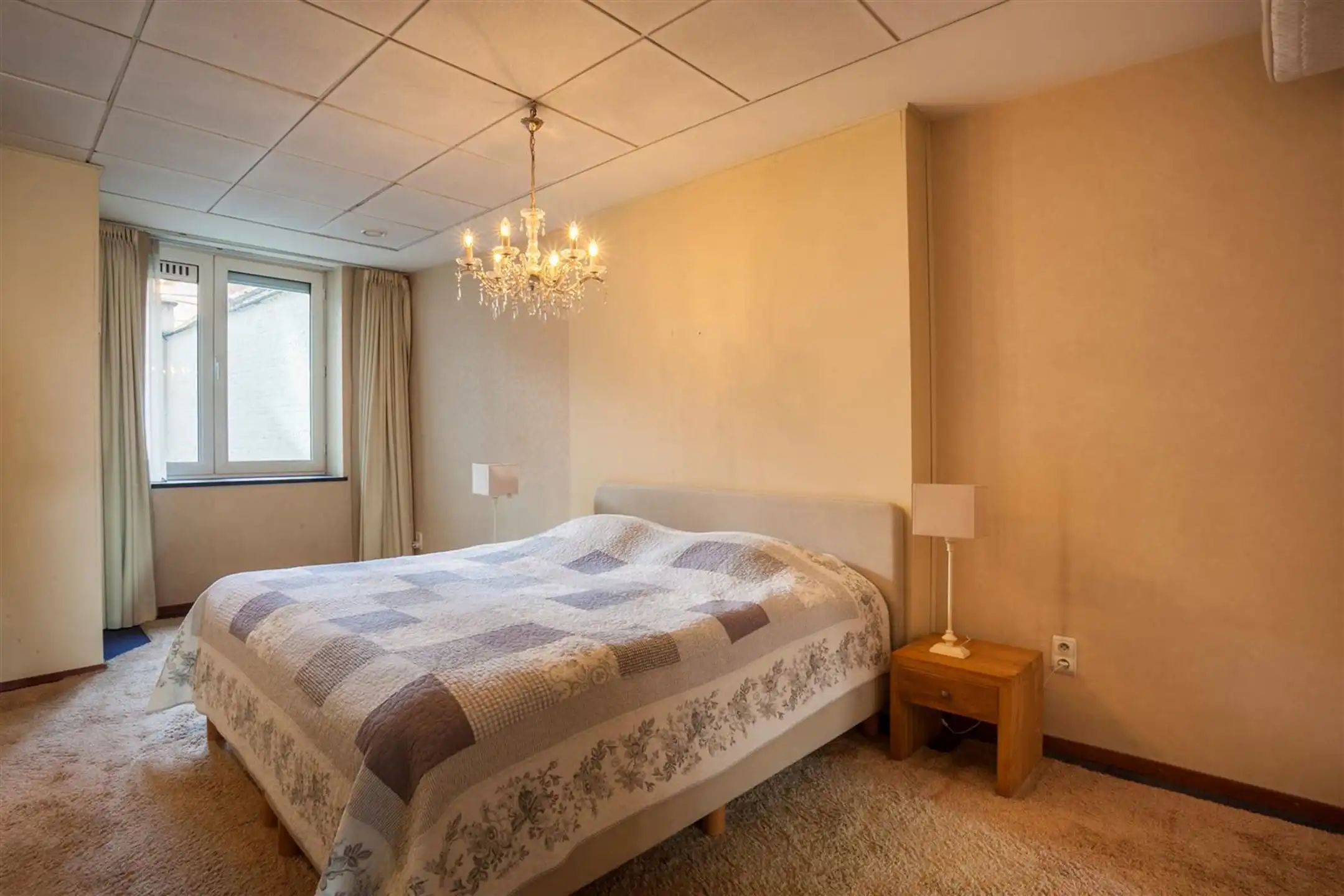 Kantoorgebouw met mogelijkheid tot woongelegenheid foto 15