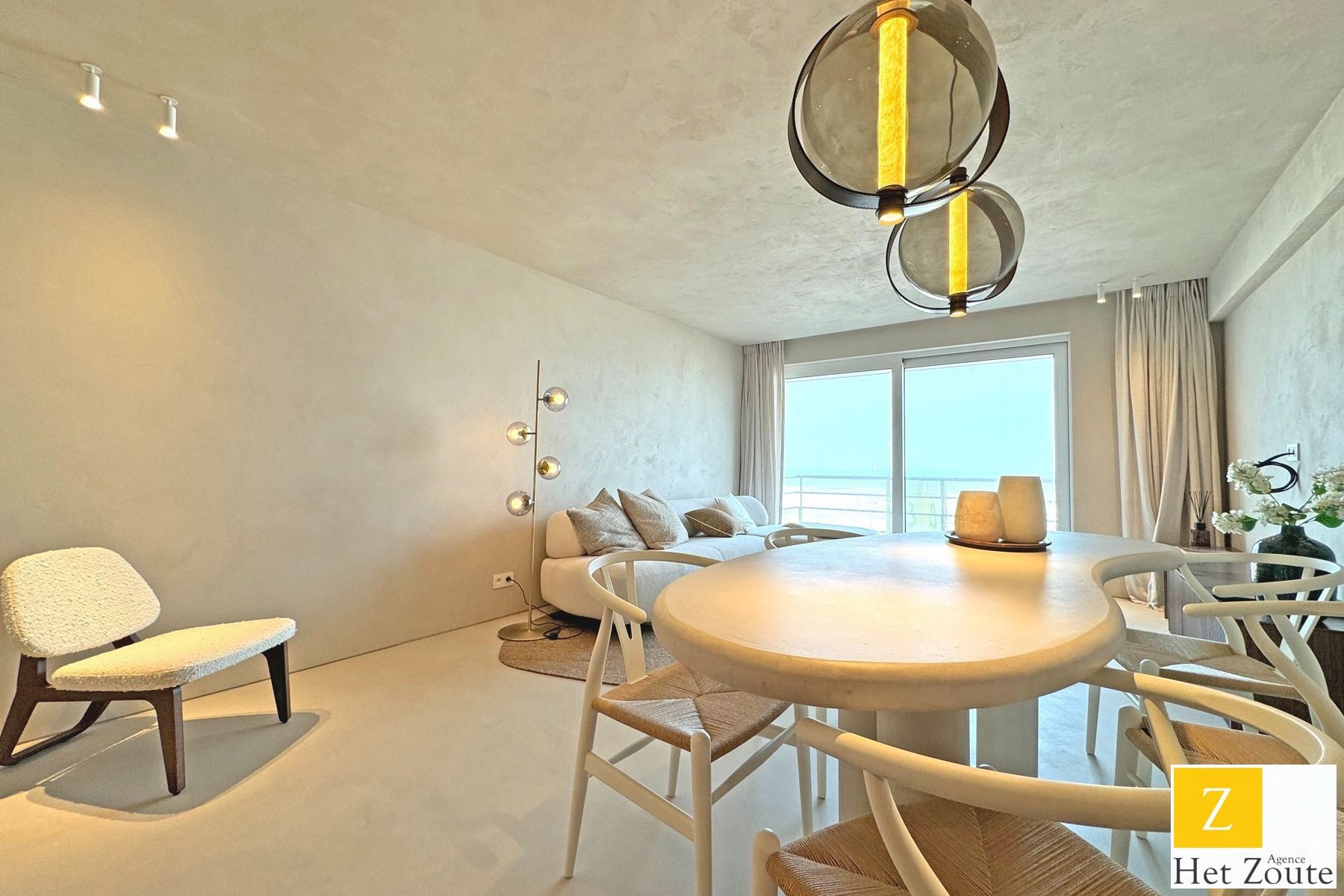 Exclusief gerenoveerd appartement - frontaal zeezicht Knokke foto 5