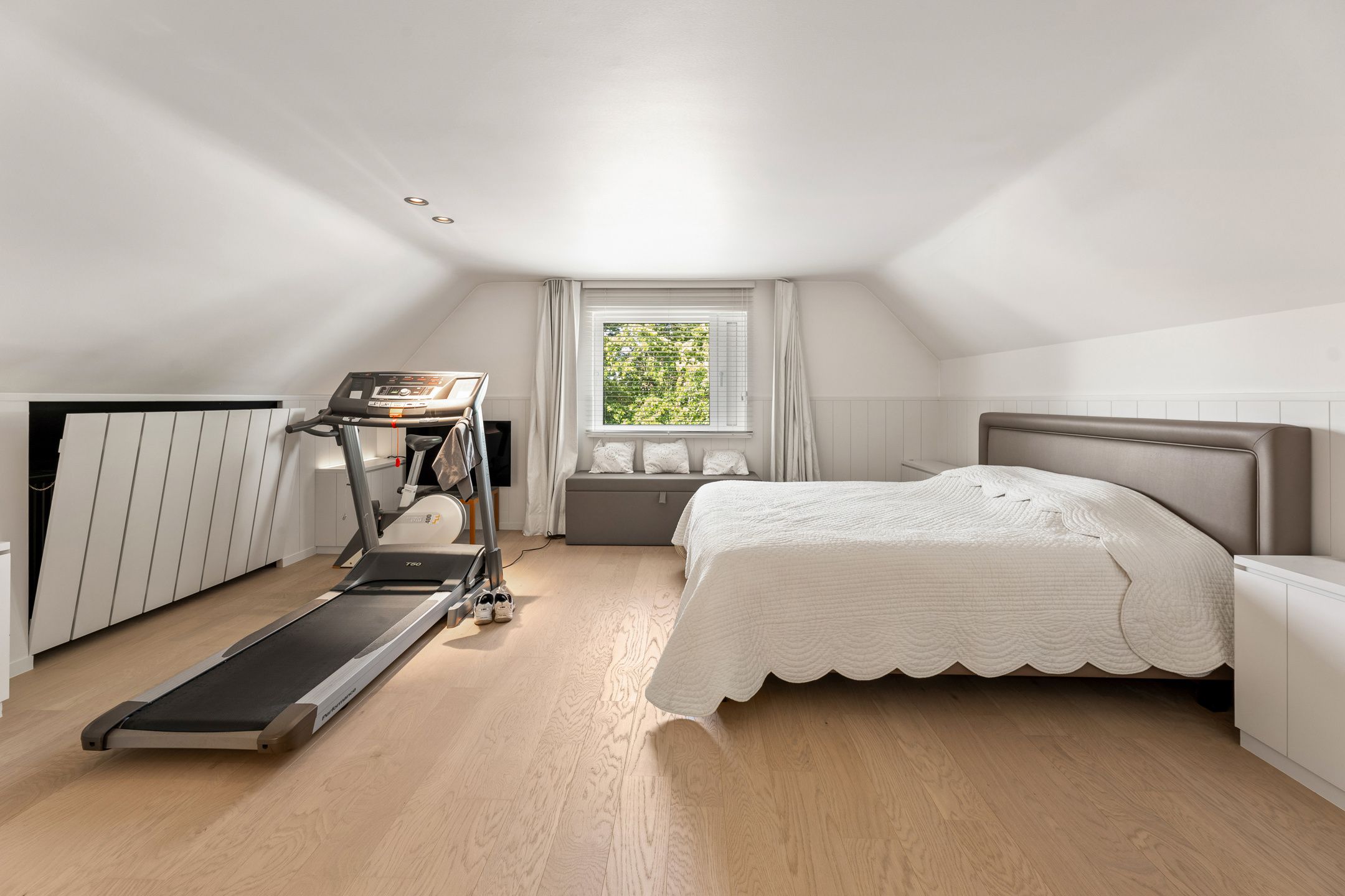 LUXE VILLA met 5 SLK, tuin met zwembad & PRAKTIJK foto 18