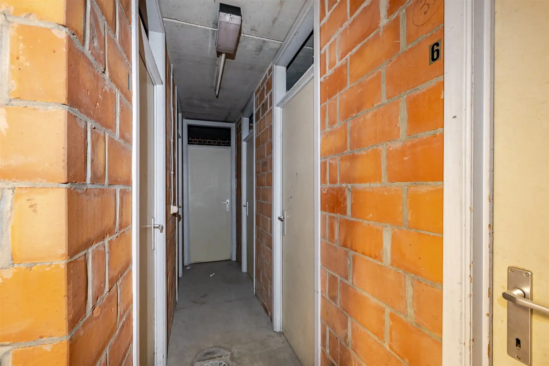 Opbrengsteneigendom bestaande uit 6 appartementen, dubbele garagebox en 6 staanplaatsen te Aalst foto 41