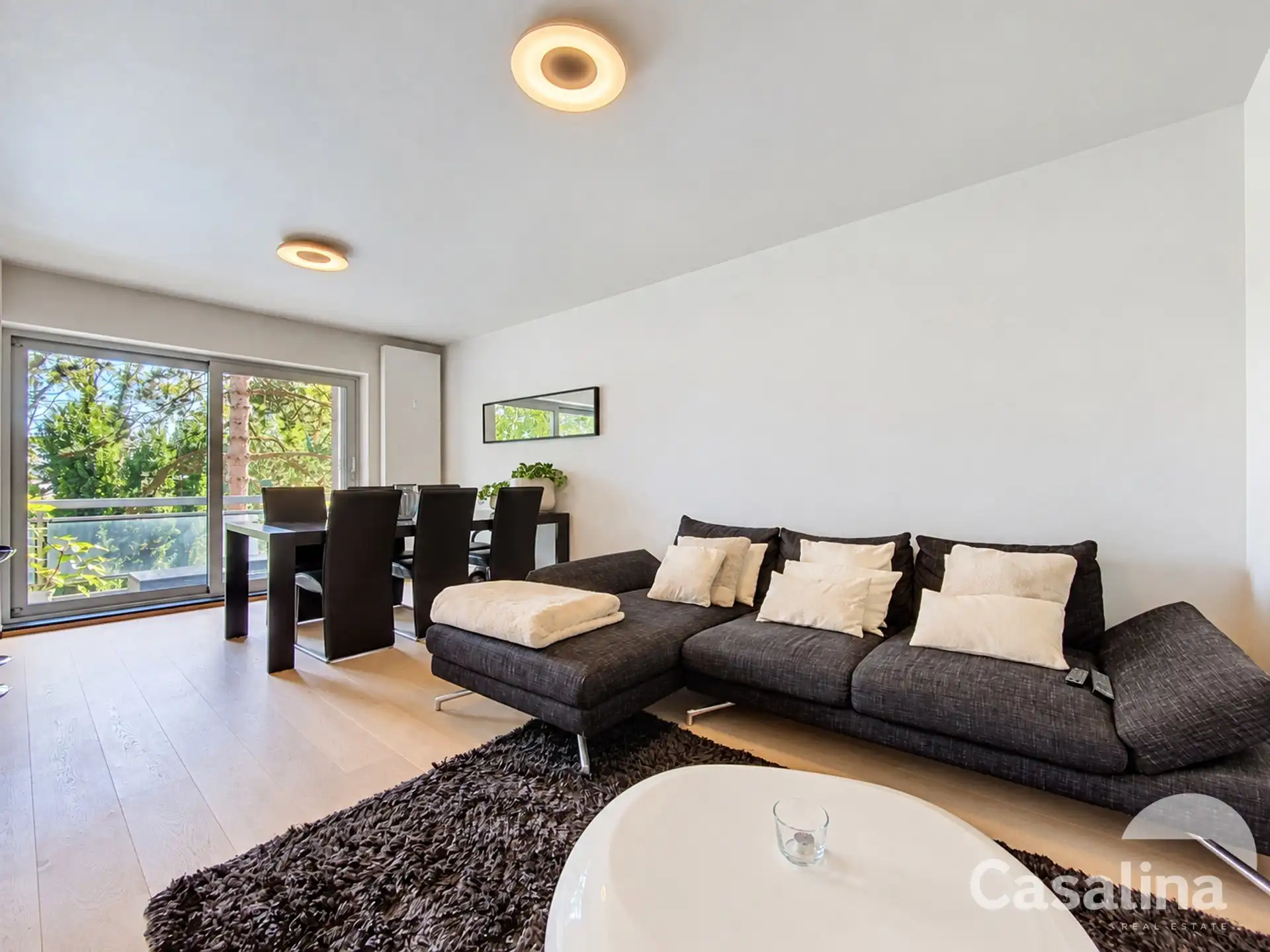 Nabij de STEREA-golfbaan, volledig gerenoveerd appartement foto 2