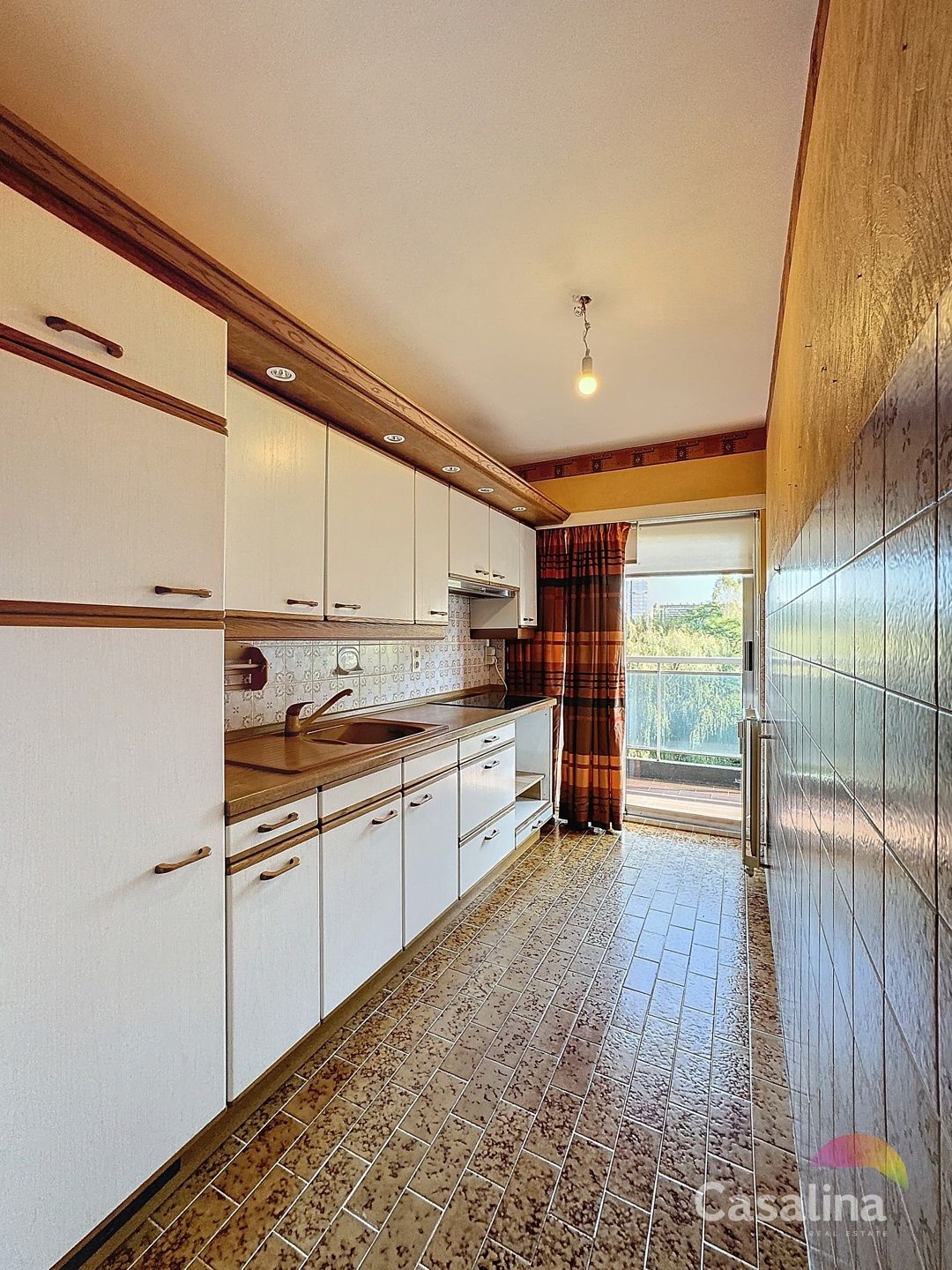Twee slaapkamer appartement met garagebox foto 3