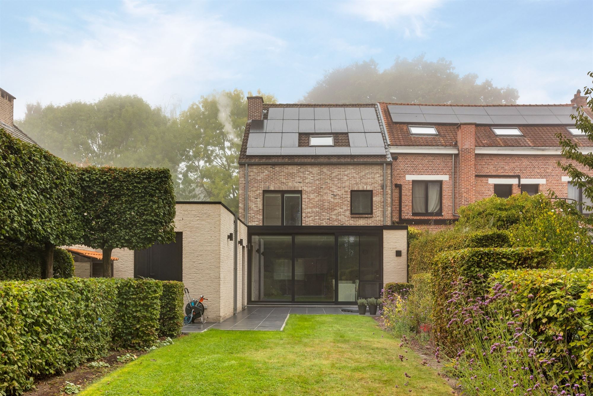 Instapklare gezinswoning met 4 slaapkamers en tuin foto 8