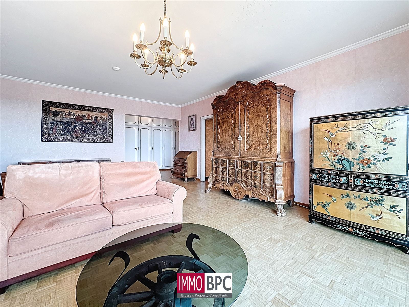 dit prachtige appartement in Ganshoren, waar ruimte, comfort en een indrukwekkend uitzicht  foto 3