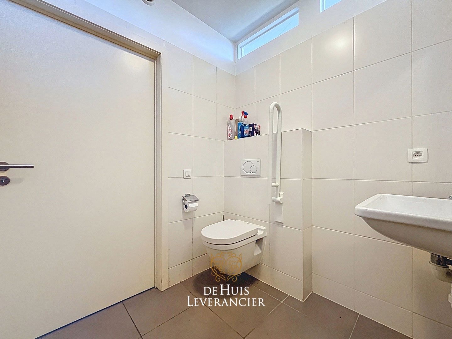 Luxueuze serviceflat met 1 slk en ruim terras foto 17