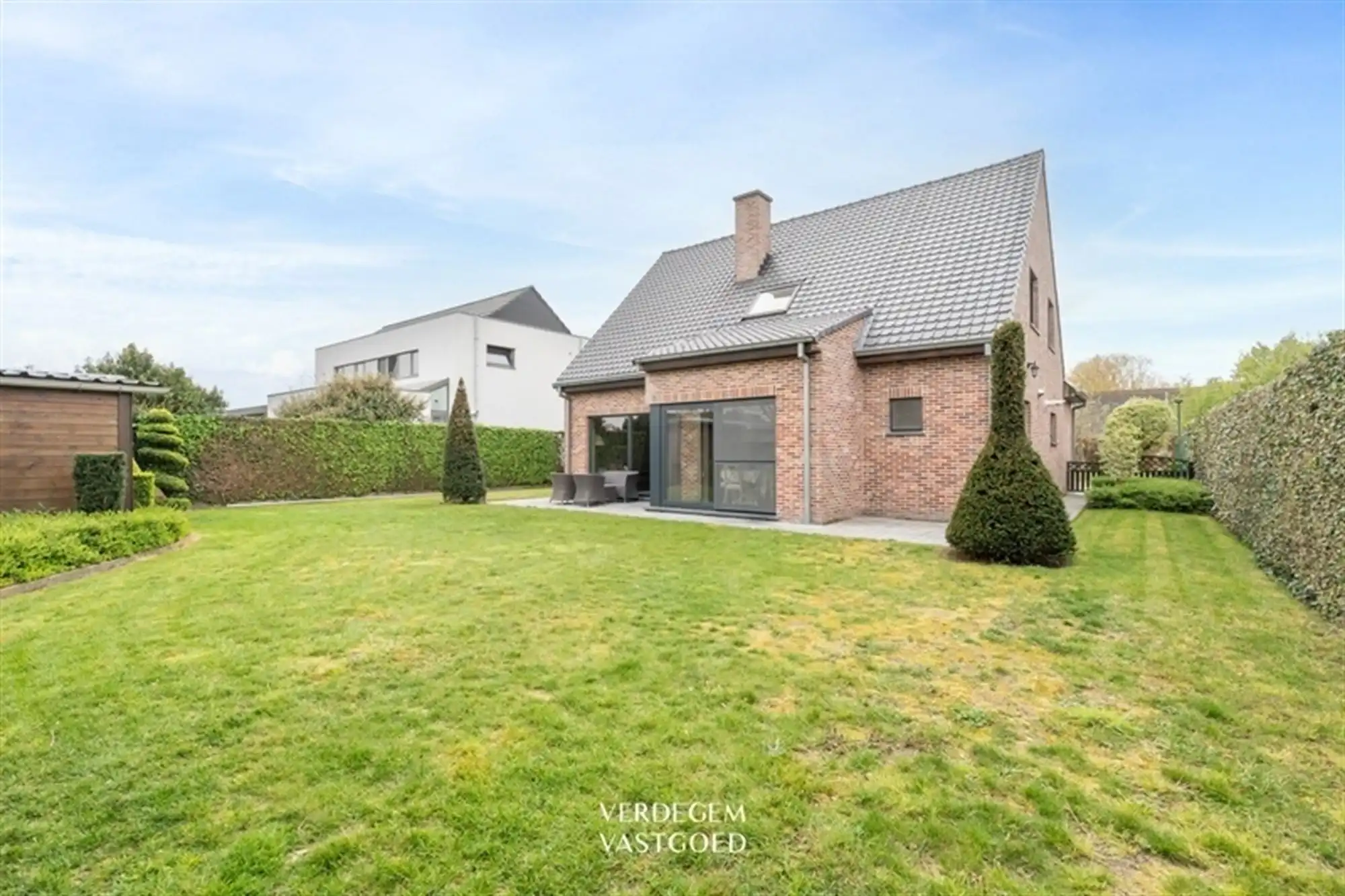 Knappe woning met 3 slaapkamers in doodlopende straat foto 2