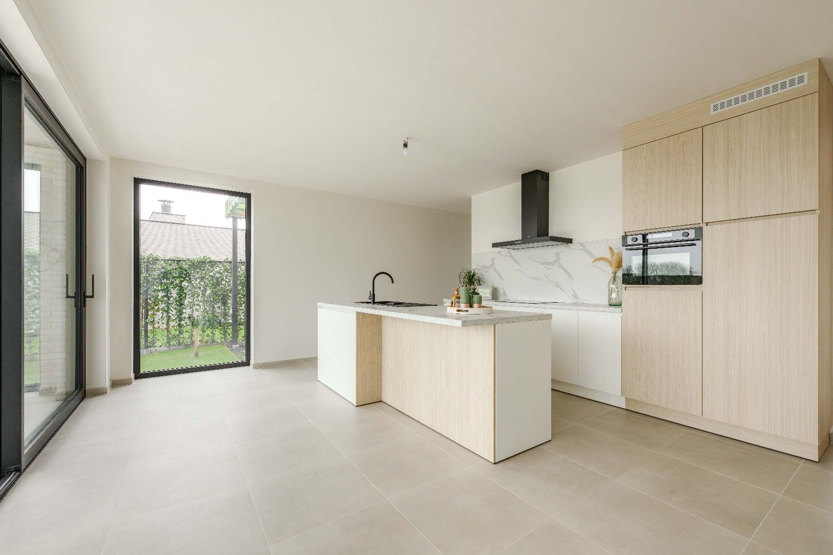 RUIME ENERGIEZUINIGE NIEUWBOUW (4 SLPKS)  OP 471 m²  foto 9