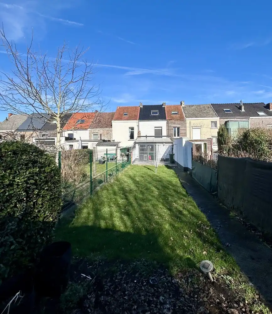 Instapklare rijwoning met tuin op wandelafstand van Vaartkom foto 16