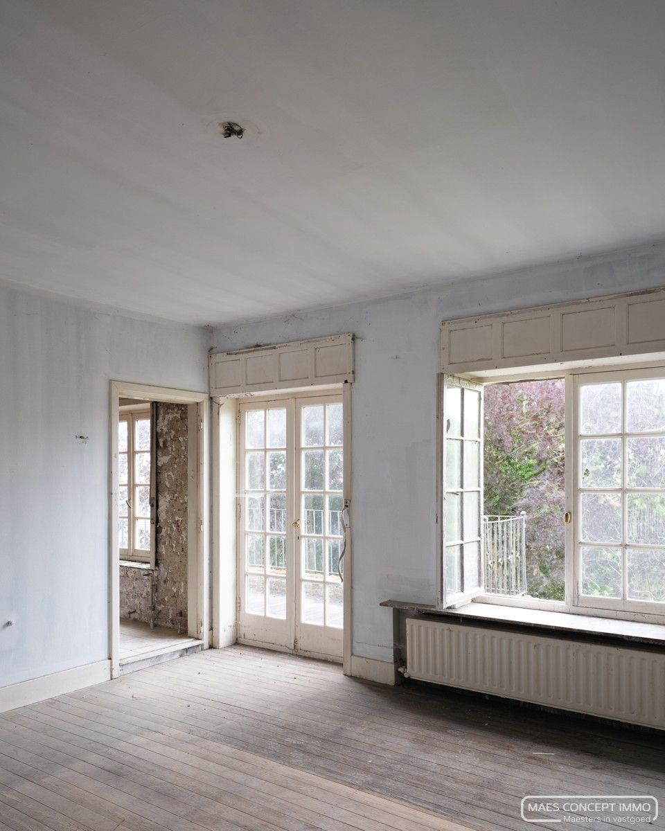 Unieke te renoveren burgerwoning in Kaster foto 23