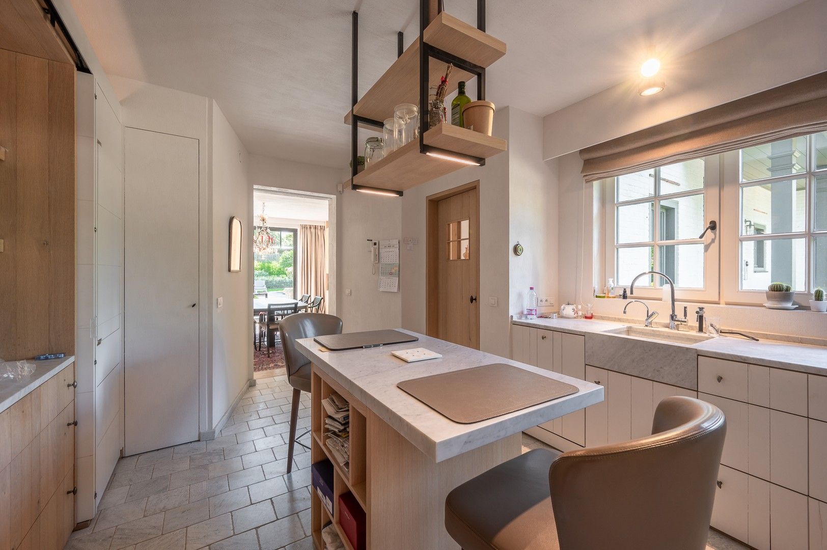 Prachtige villa met zwembad rustig gelegen in een paadje in hartje Zoute. foto 18