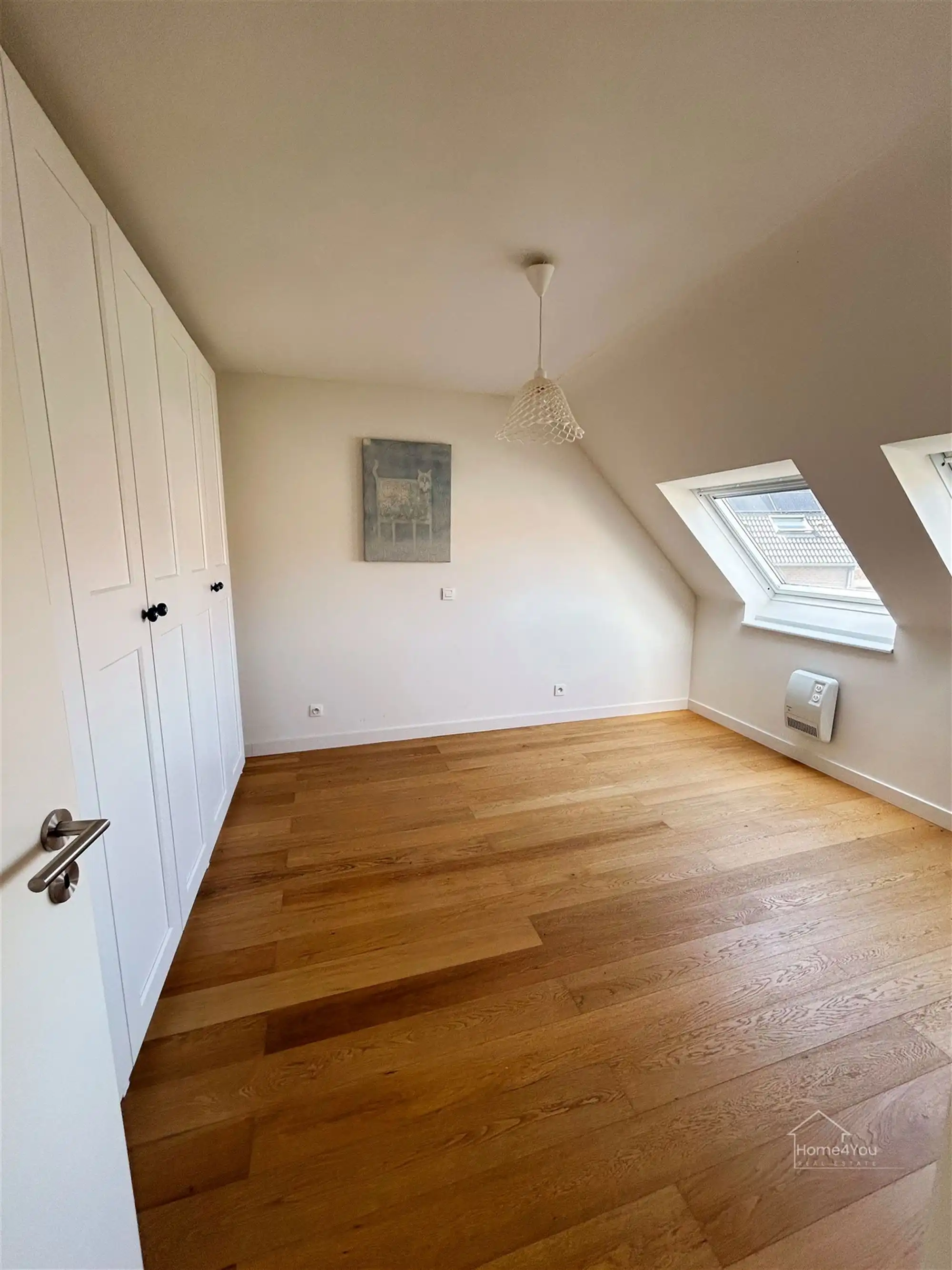 Bemeubeld duplexappartement in hartje Oostende te huur! foto 8