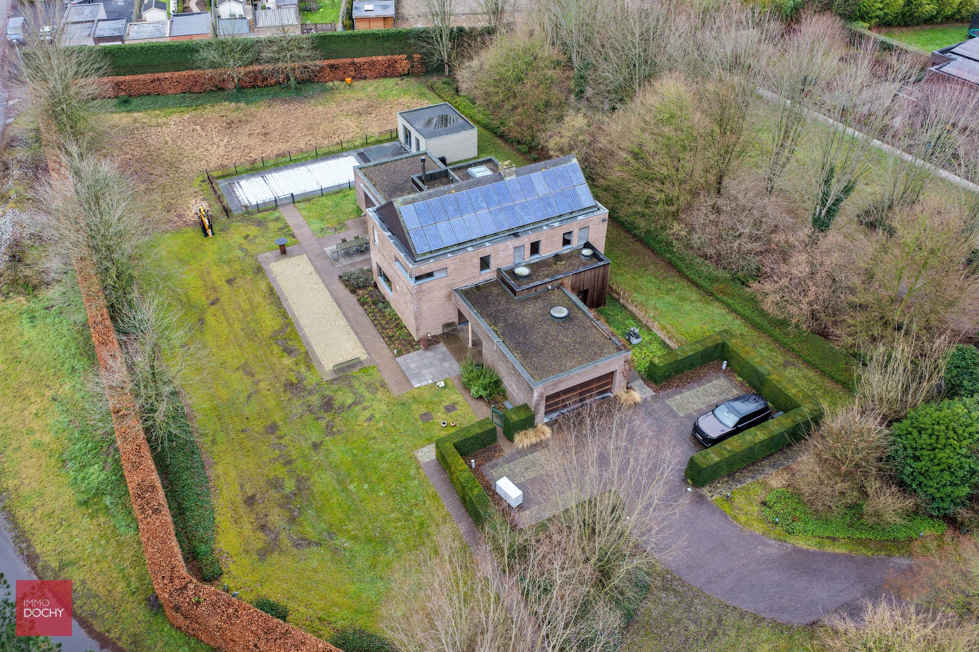 Ruime villa te huur foto {{pictureIndex}}