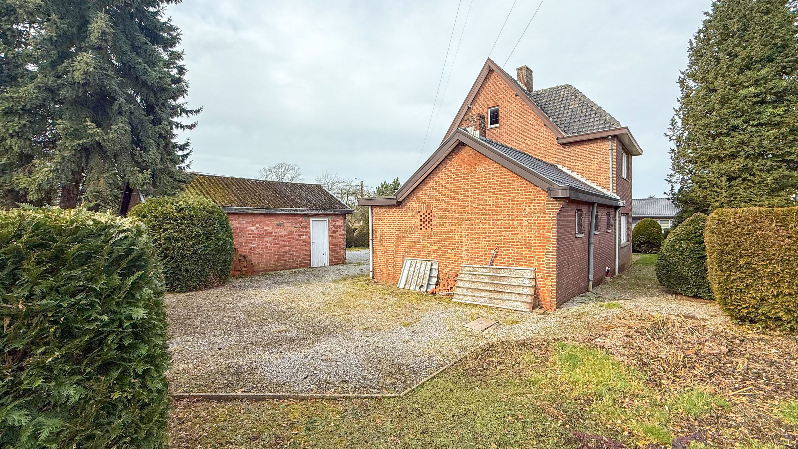 Rustig gelegen woning met 3 slaapkamers en ruim perceel! foto 26