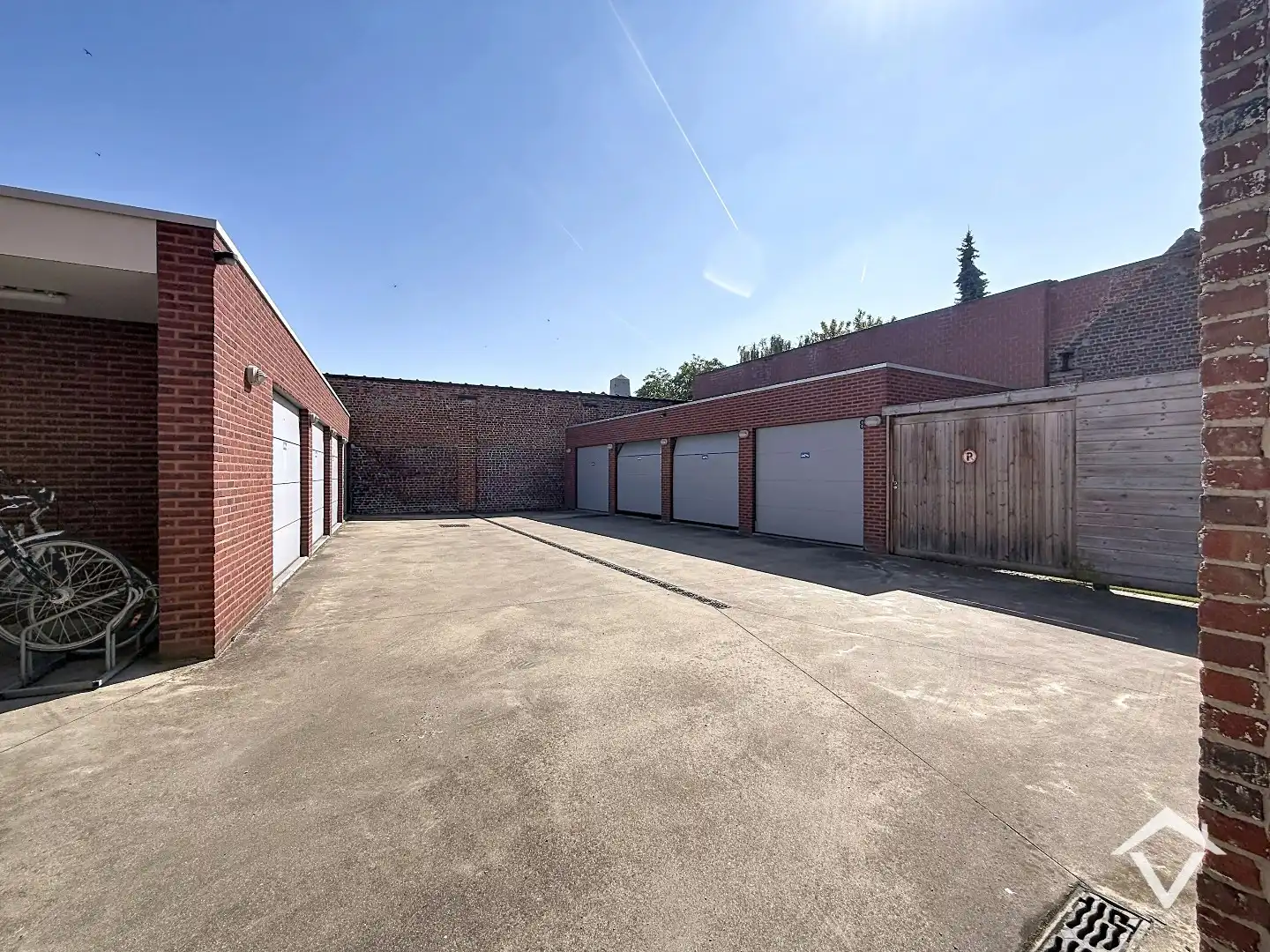 Recent nieuwbouwappartement met garage in centrum Roeselare  foto 13