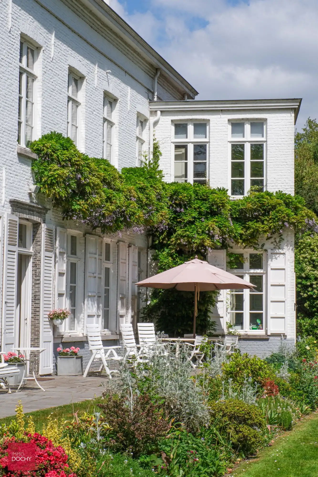 Karaktervolle herenvilla op ca 7.800m² palend aan oude Scheldearm foto 6