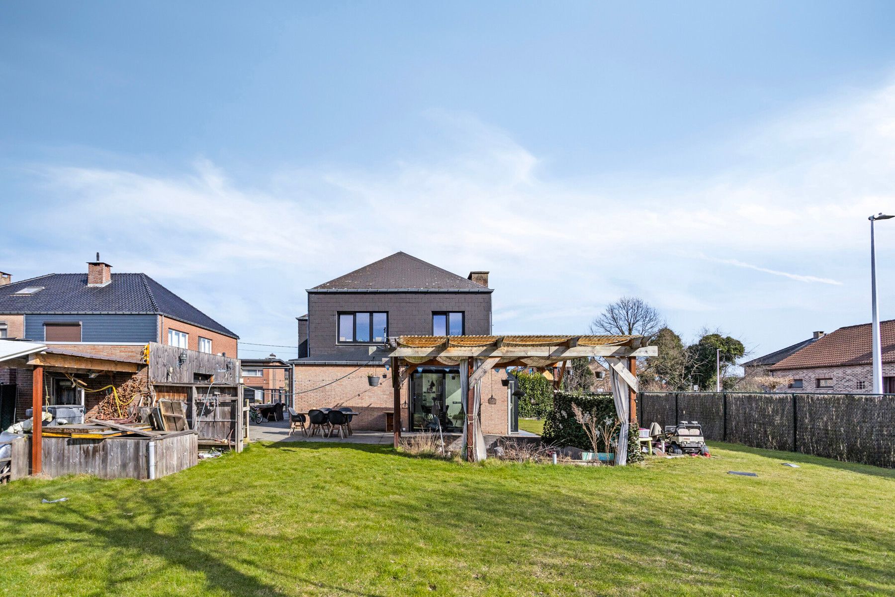 karaktervolle woning op ruim perceel foto 30