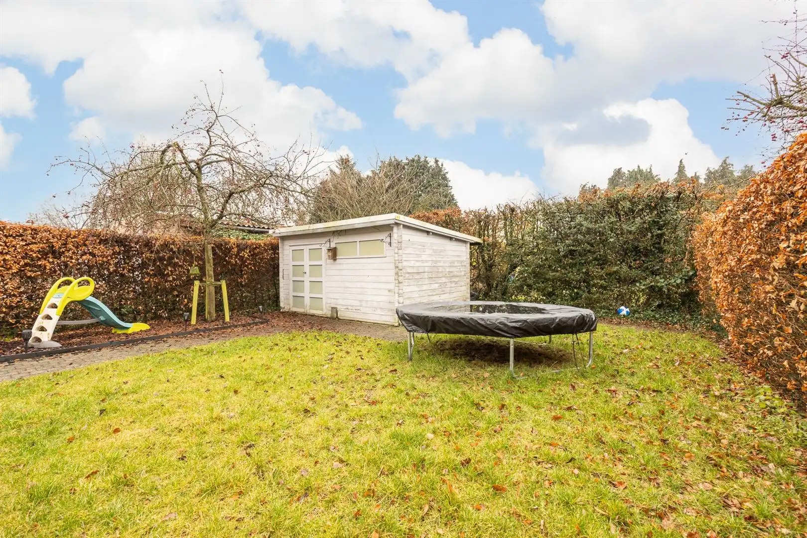 Ruim & licht appartement met zuidwest tuin. foto 24