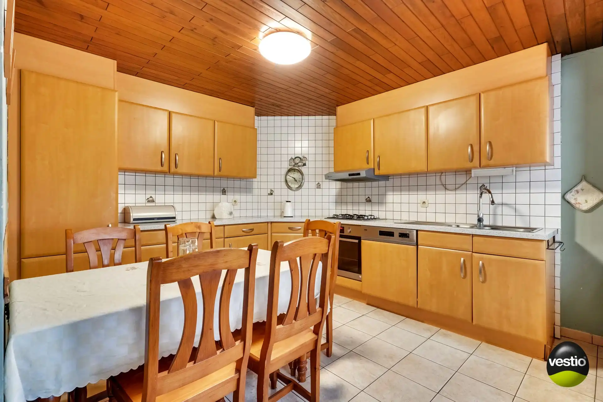 RUSTIG GELEGEN WONING MET 4 SLAAPKAMERS foto 16