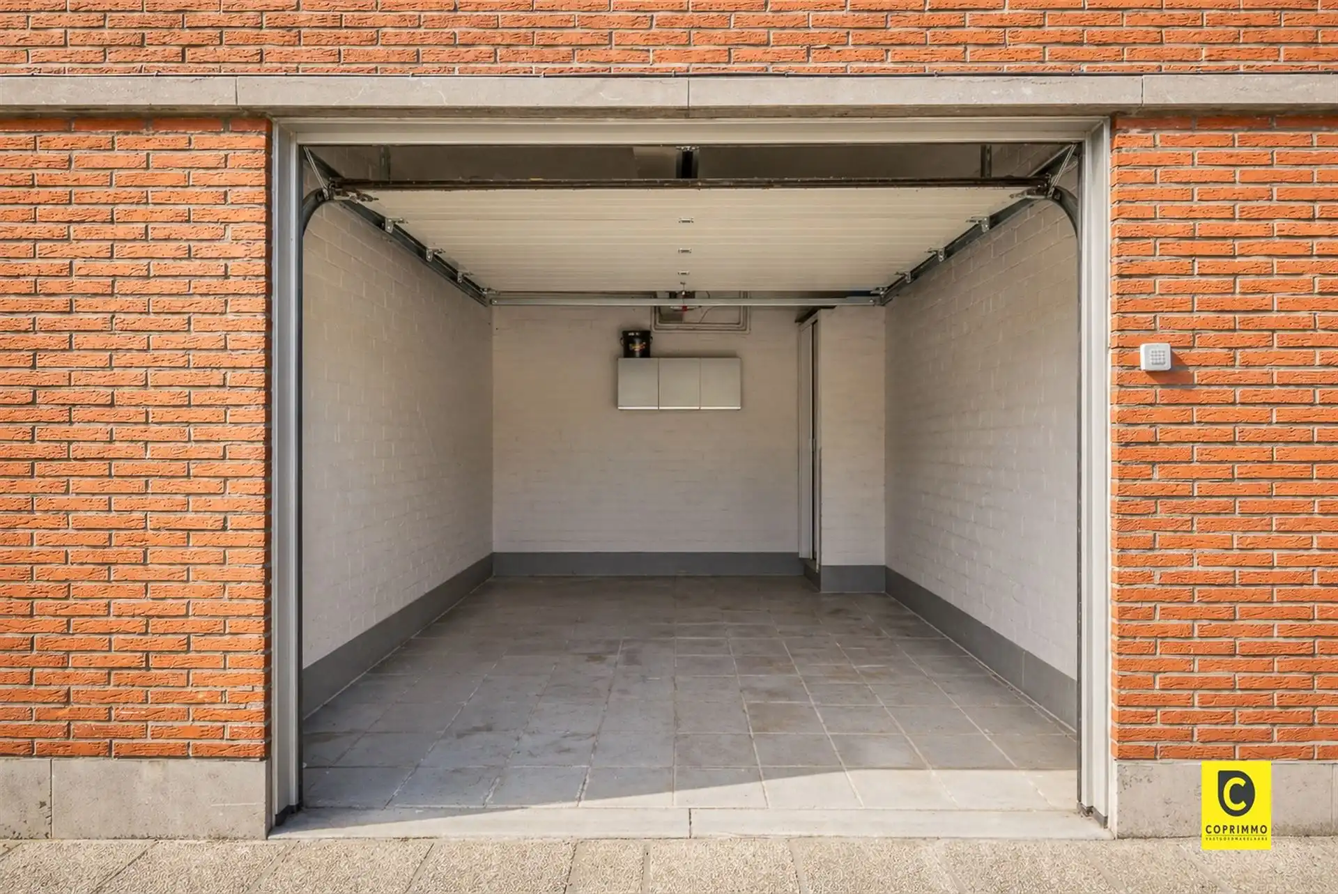 2-Slaapkamer Appartement + Garage in Wilrijk foto 9
